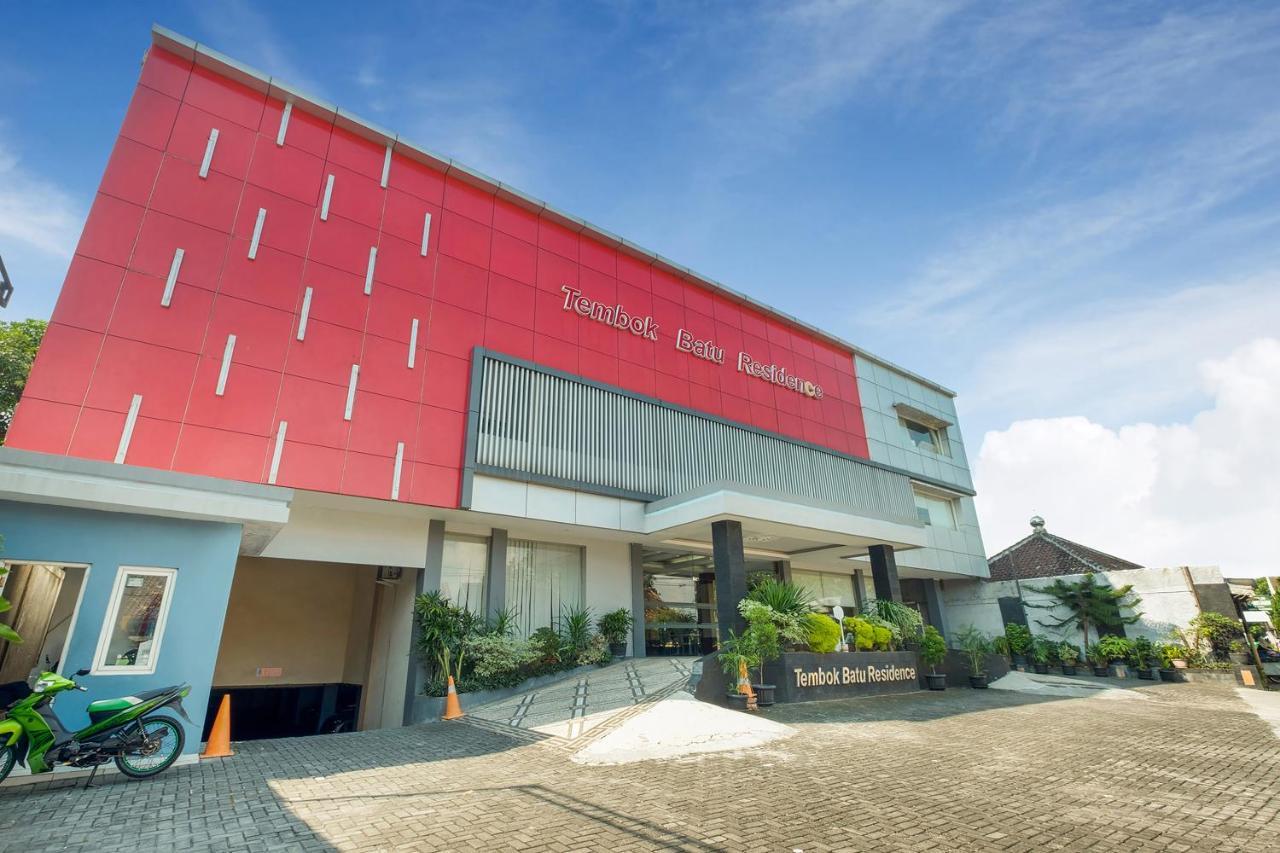 Tugu Oyo Flagship 3726 Tembok Batu Residence מראה חיצוני תמונה