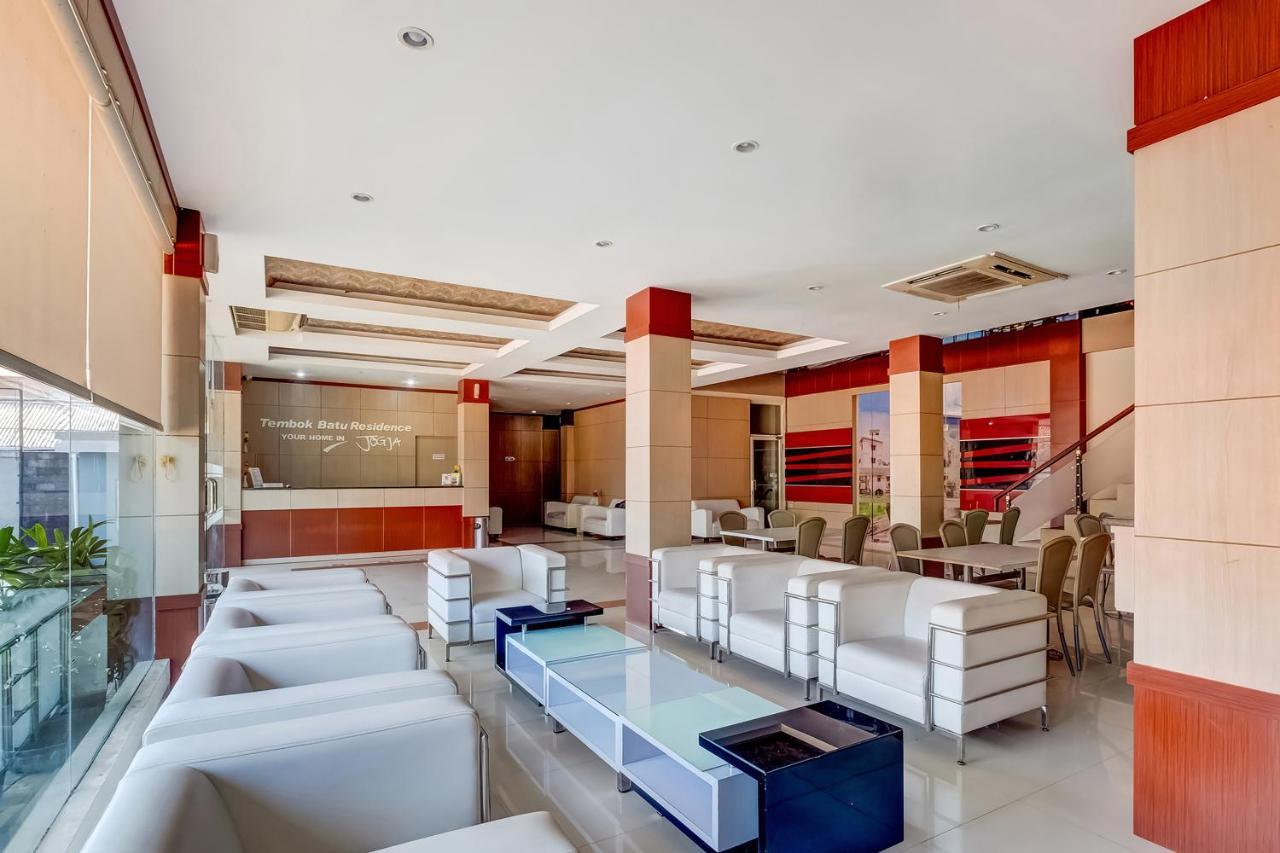 Tugu Oyo Flagship 3726 Tembok Batu Residence מראה חיצוני תמונה
