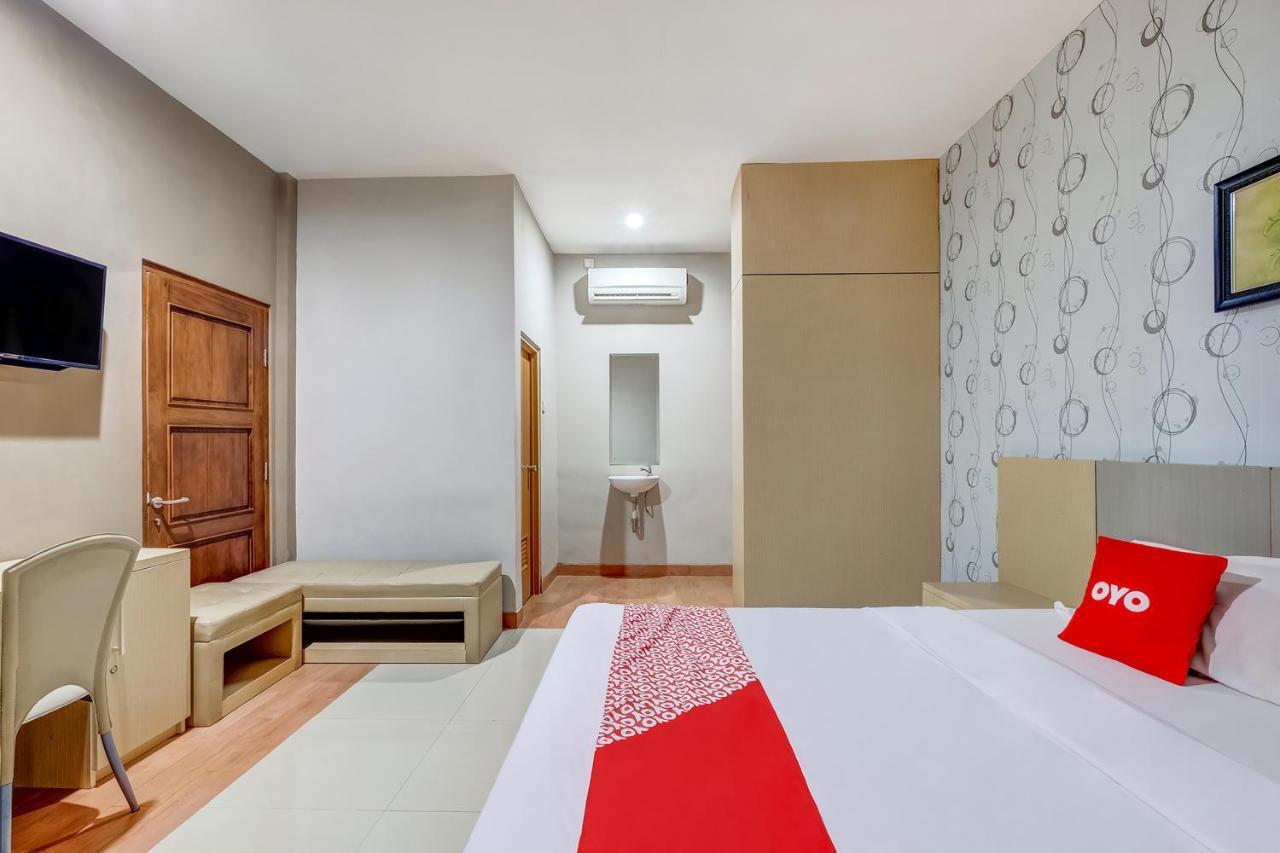 Tugu Oyo Flagship 3726 Tembok Batu Residence מראה חיצוני תמונה