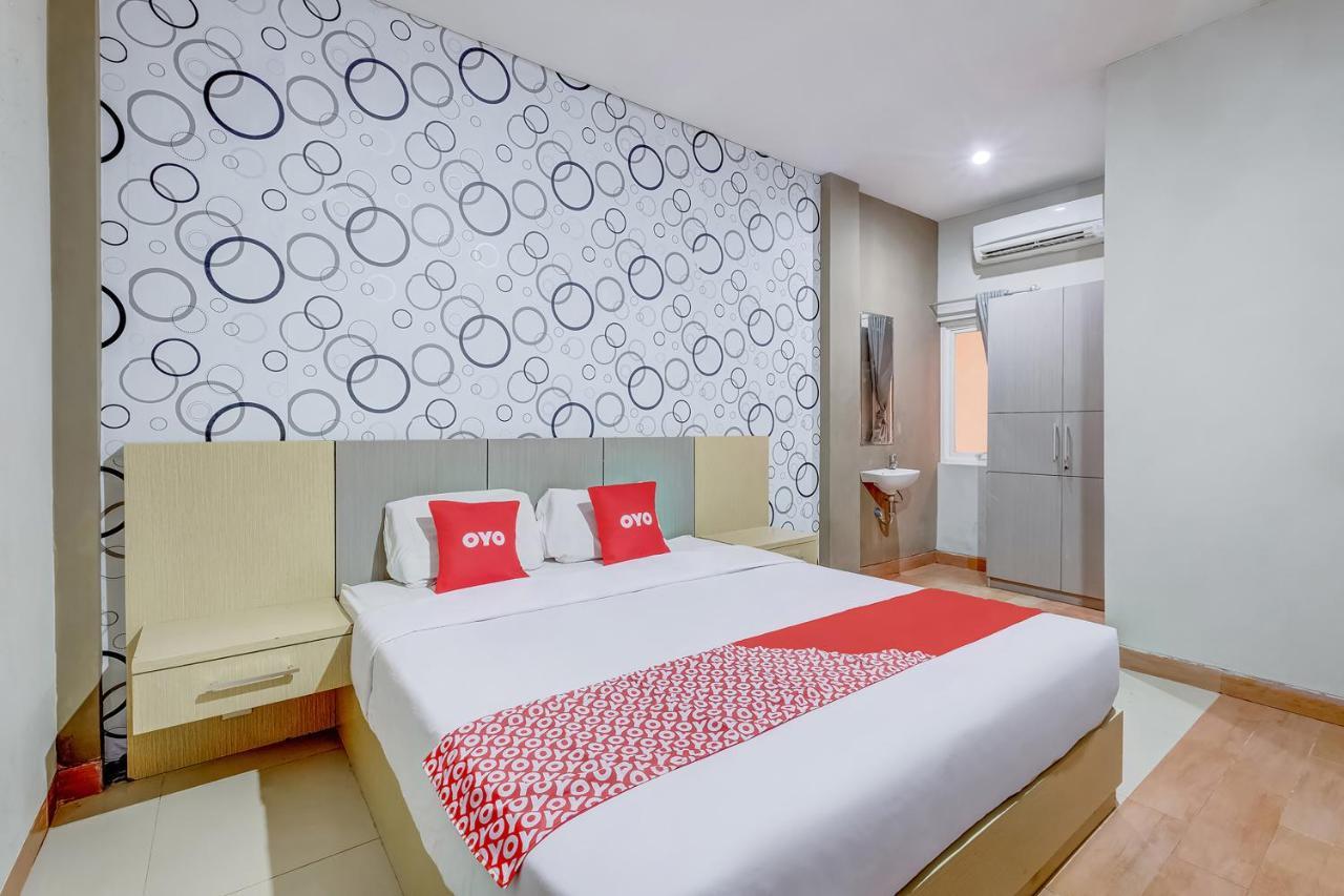 Tugu Oyo Flagship 3726 Tembok Batu Residence מראה חיצוני תמונה