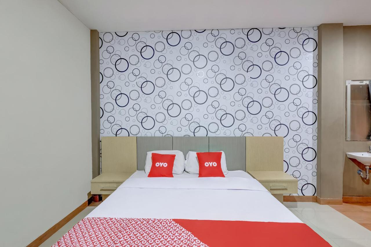 Tugu Oyo Flagship 3726 Tembok Batu Residence מראה חיצוני תמונה