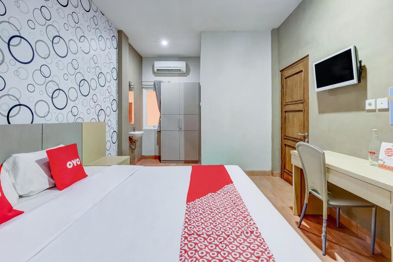 Tugu Oyo Flagship 3726 Tembok Batu Residence מראה חיצוני תמונה